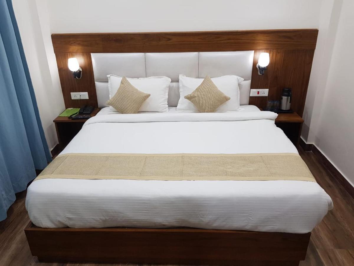 Hotel The Paal Shimla Exterior photo